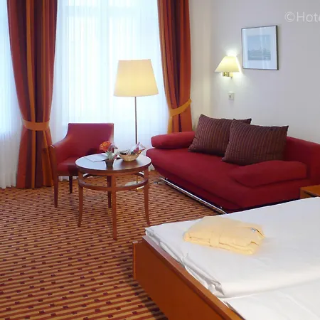 Schoeneberg Hotel