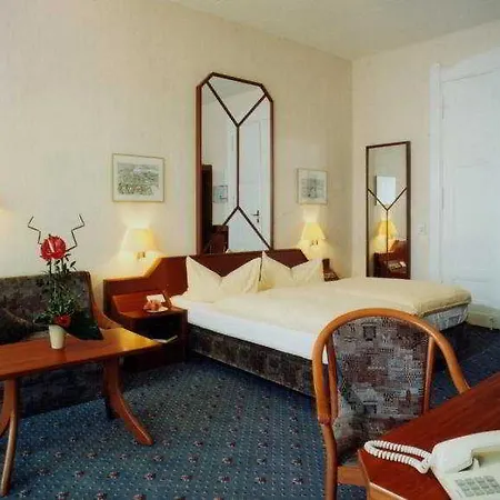 מלון Schoeneberg