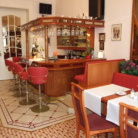 Schoeneberg Hotel