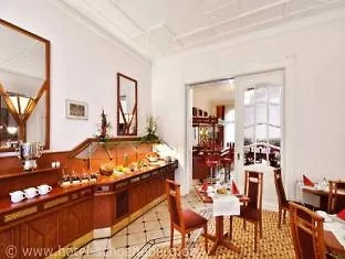 Schoeneberg Hotel