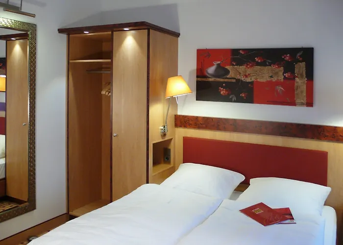 Schoeneberg Szálloda 3*