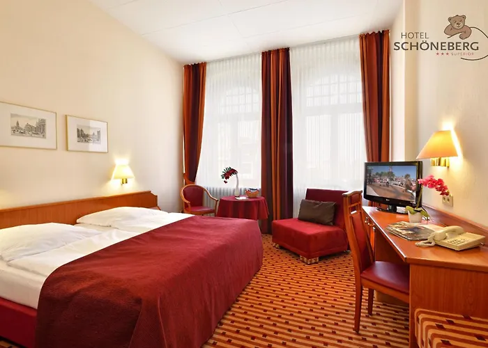 فندق Schoeneberg 3*